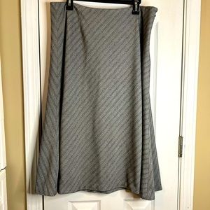 Eddie Bauer Full Skirt Women’s Size 16